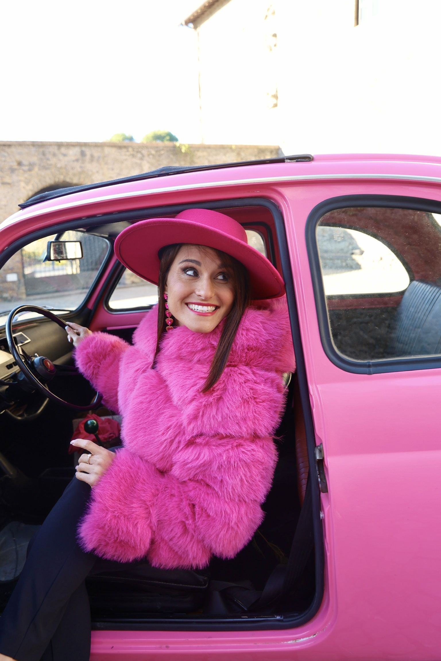Primo piano della Fiat 500 d'epoca di Martina